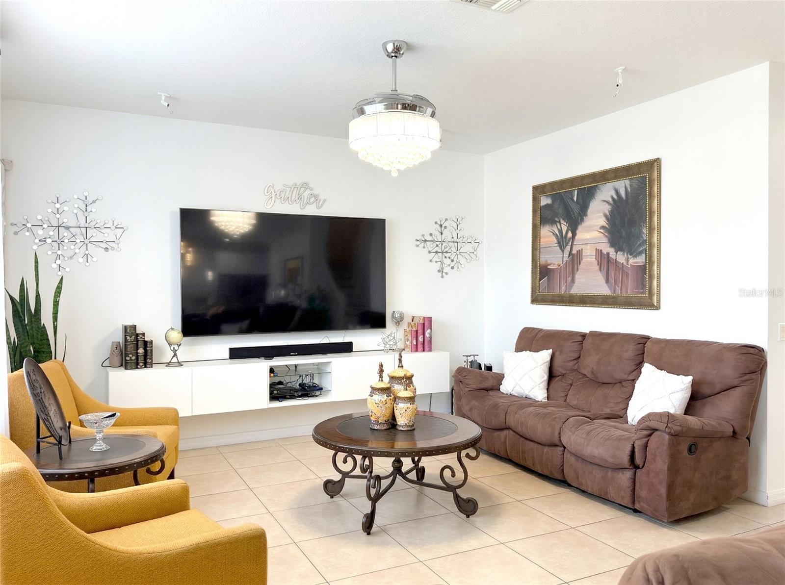 Image 17 of 38 For 3425 Perching Road