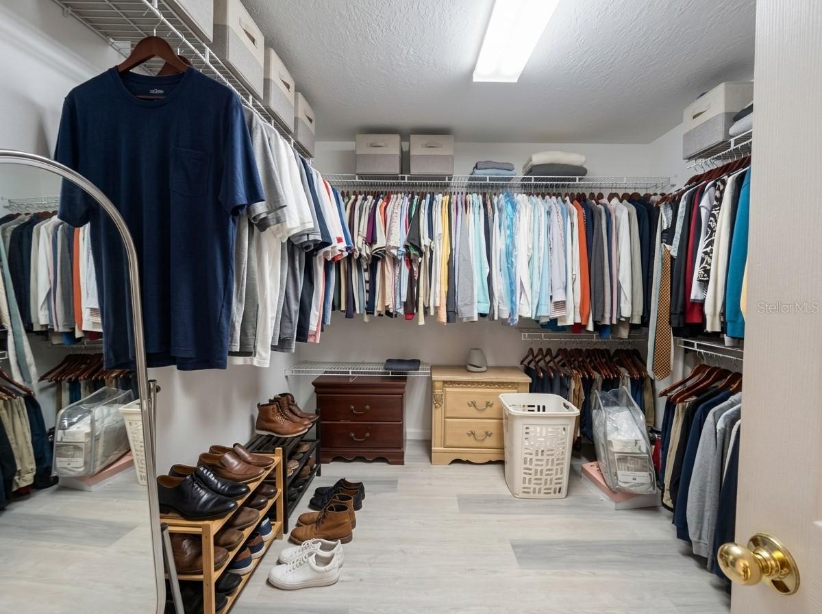 Image 24 of 38 For 3425 Perching Road