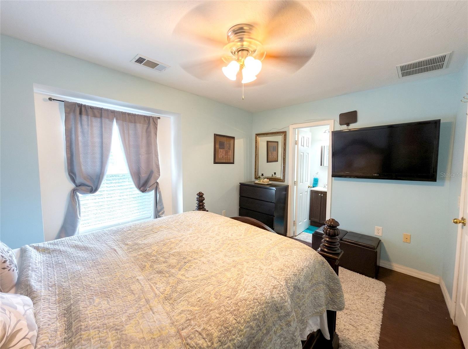 Image 33 of 38 For 3425 Perching Road