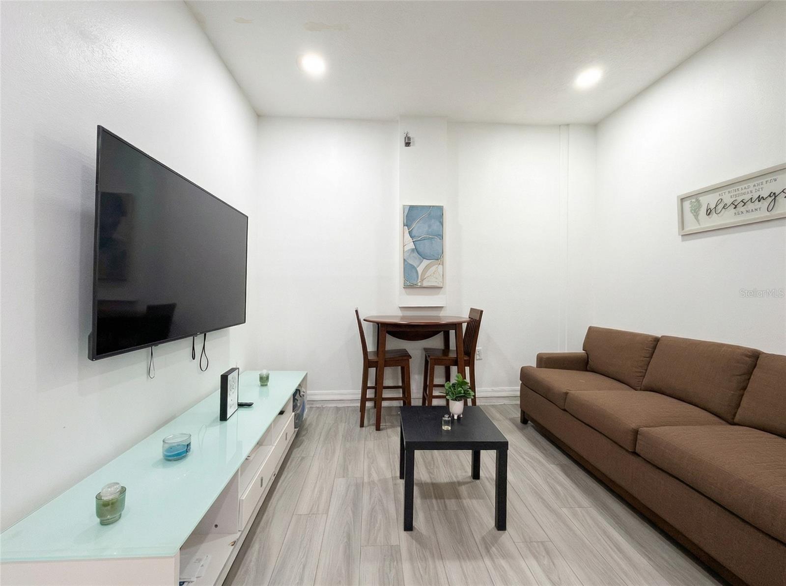 Image 35 of 38 For 3425 Perching Road