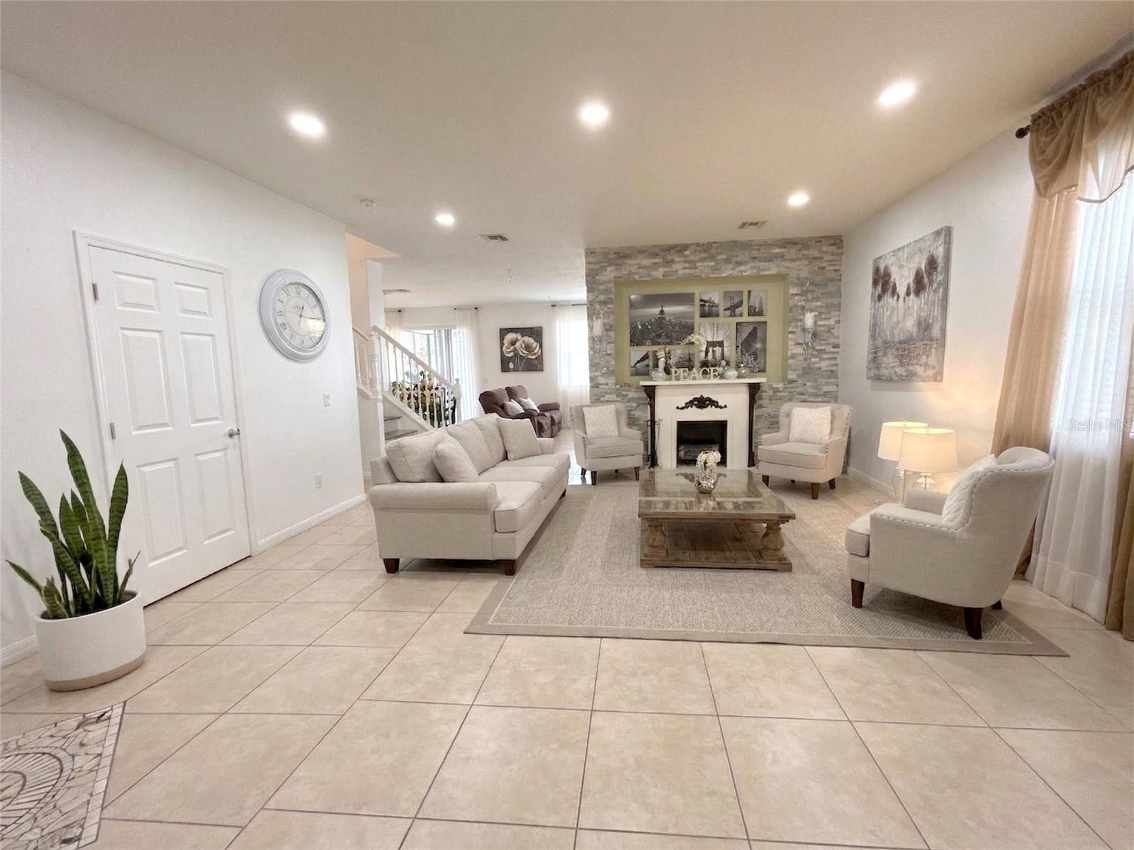 Image 5 of 38 For 3425 Perching Road