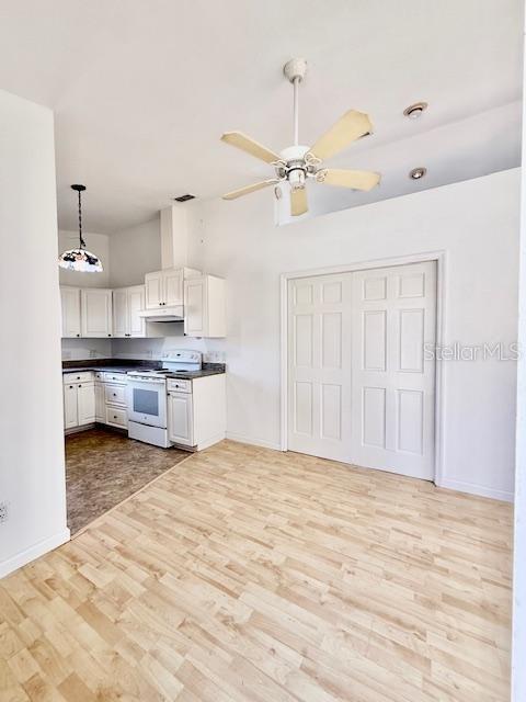 Image 6 of 27 For 6525 Green Road