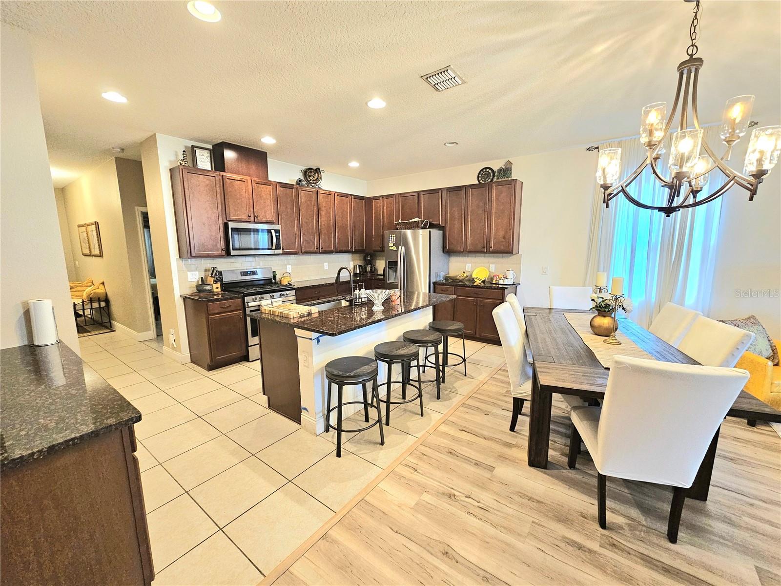 Image 3 of 7 For 15267 Honeybell Drive