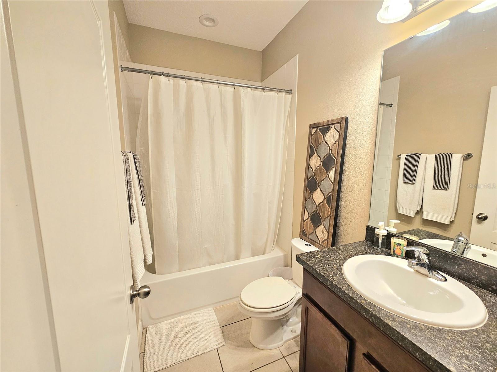 Image 7 of 7 For 15267 Honeybell Drive