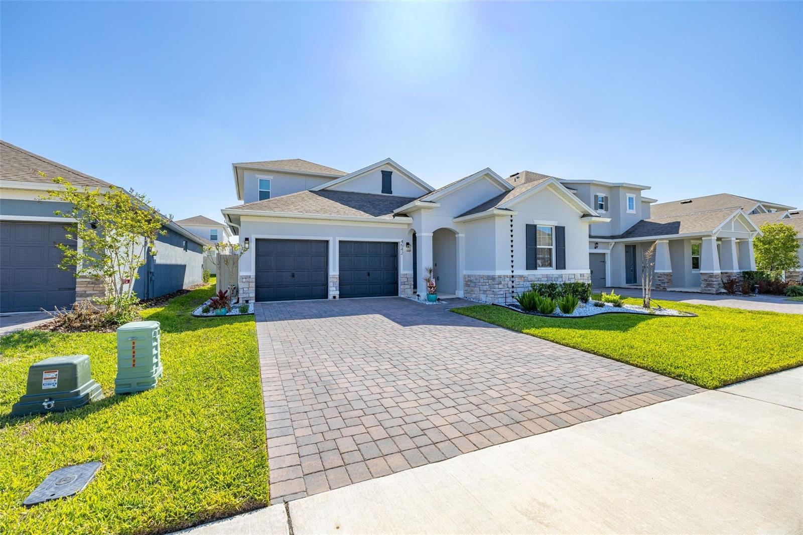 Image 47 of 56 For 4542 Lions Gate Avenue