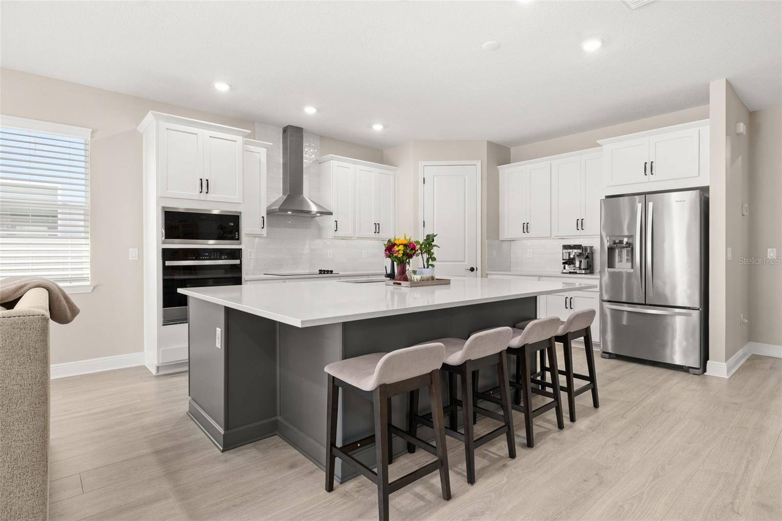 Image 5 of 56 For 4542 Lions Gate Avenue