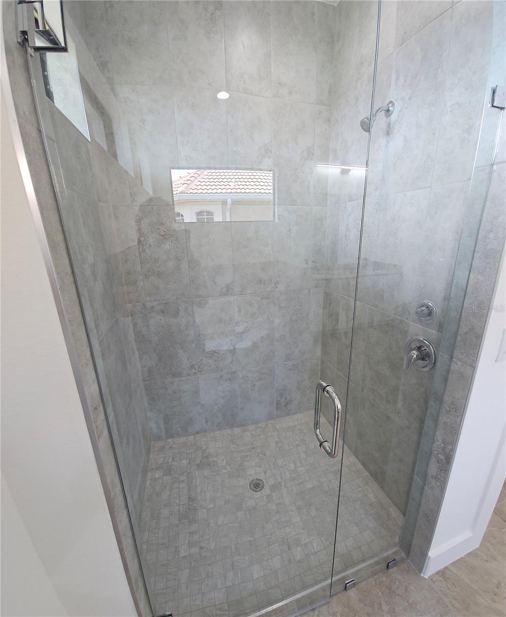 Image 32 of 48 For 3413 18th Street