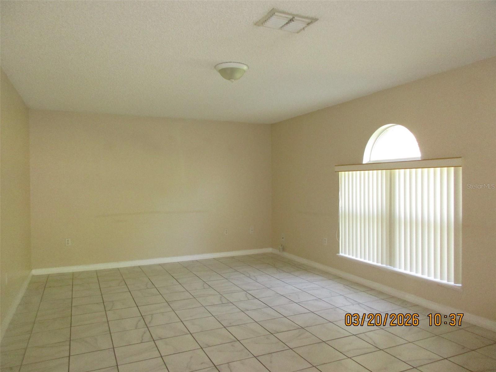 Image 17 of 44 For 11879 Bentry Street