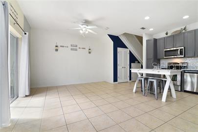 Image 6 of 31 For 2414 Caravelle Circle