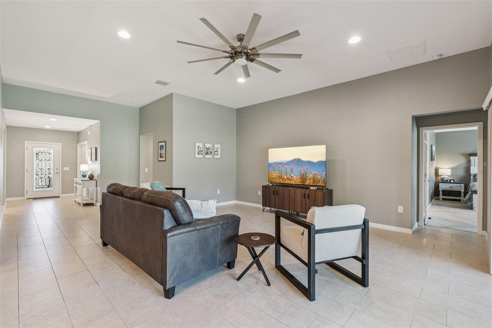 Image 11 of 84 For 2780 Rialto Court