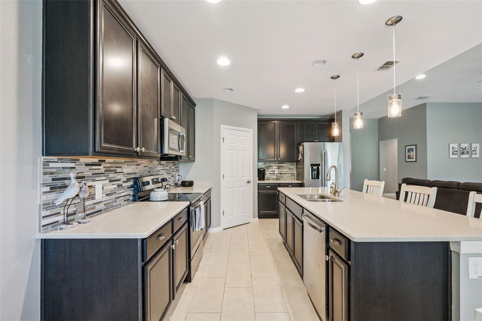 Image 15 of 84 For 2780 Rialto Court