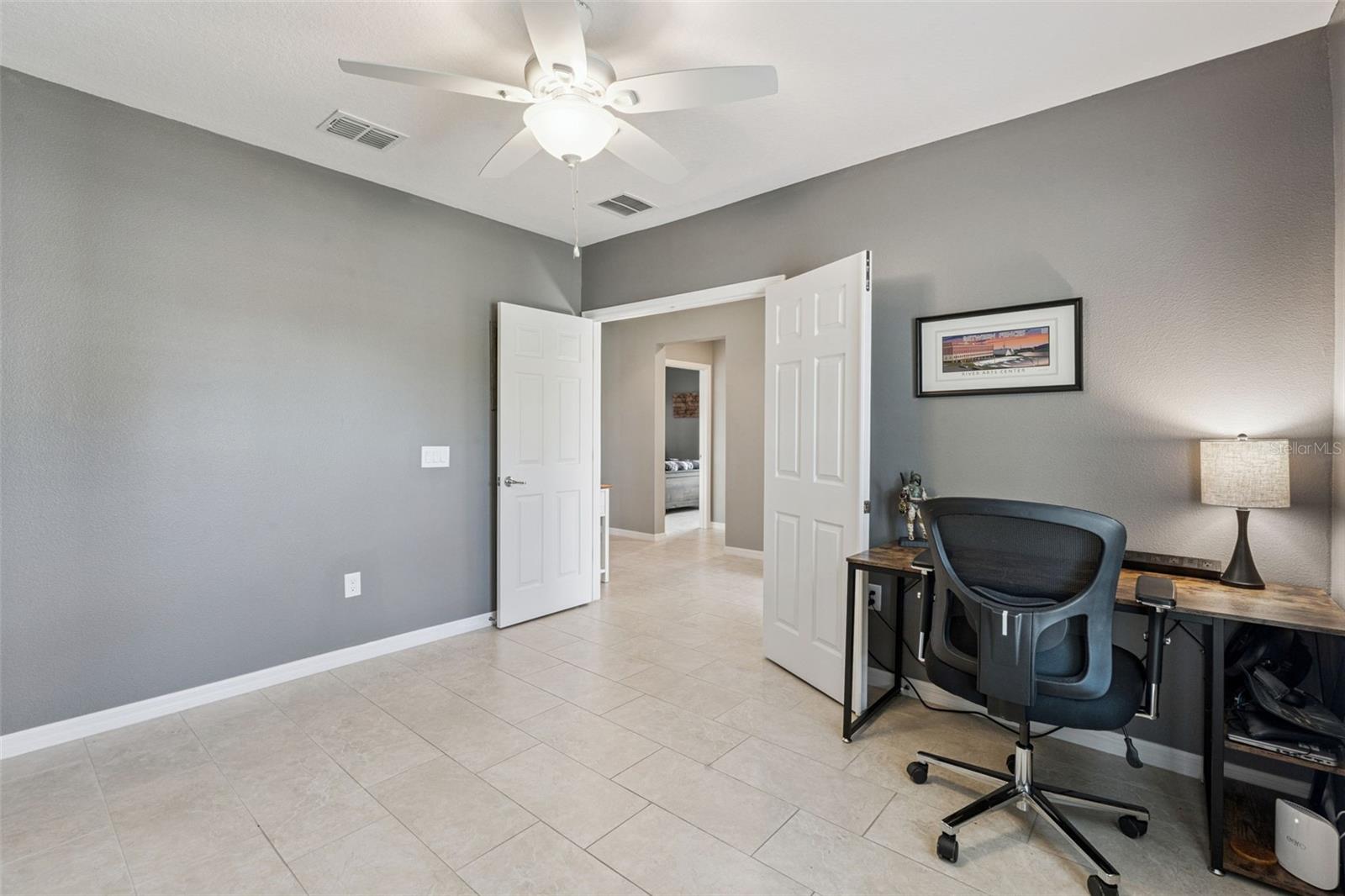 Image 33 of 84 For 2780 Rialto Court