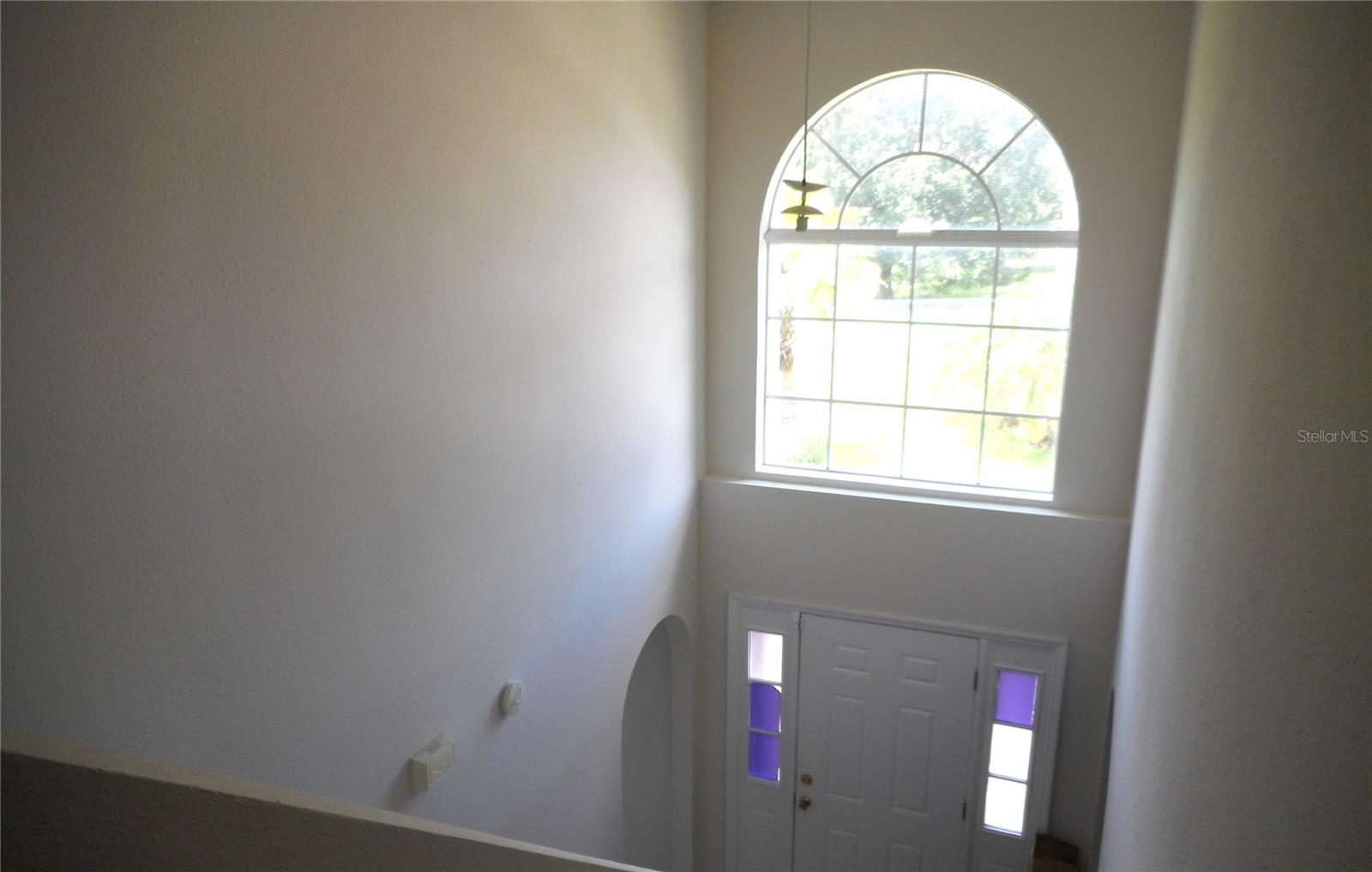 Image 5 of 12 For 950 Derbyshire Drive