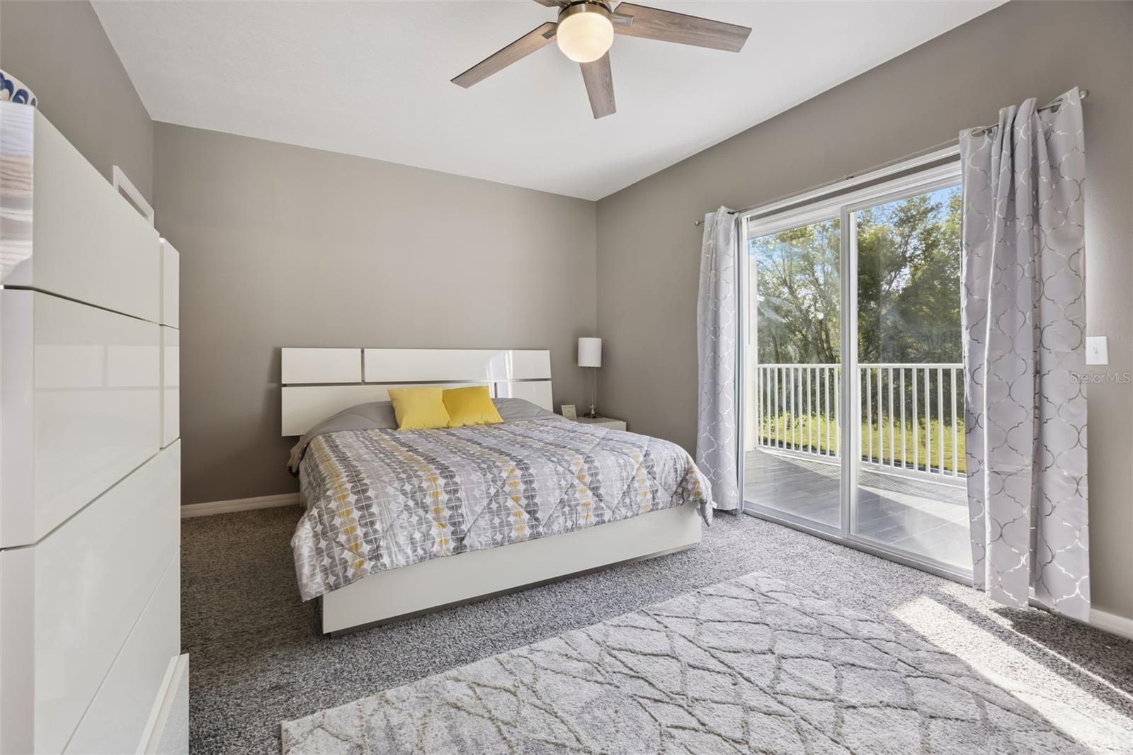 Image 15 of 35 For 17516 Blessing Drive