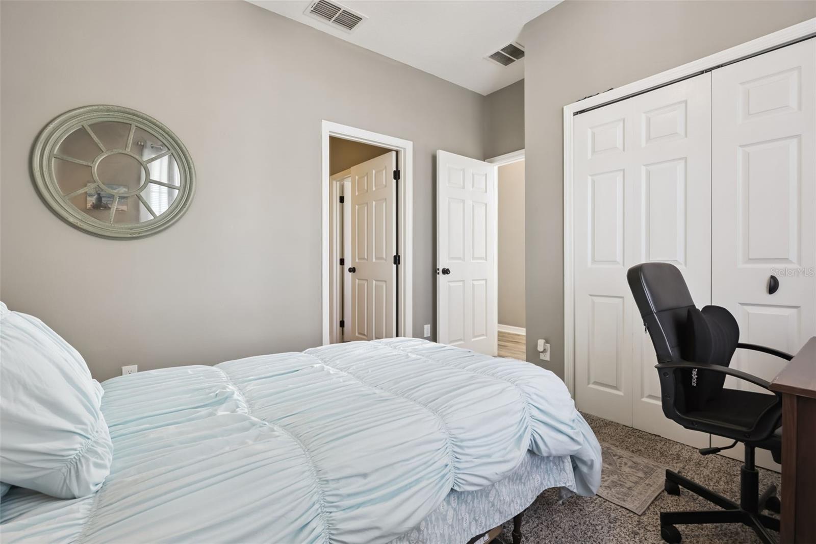 Image 20 of 35 For 17516 Blessing Drive