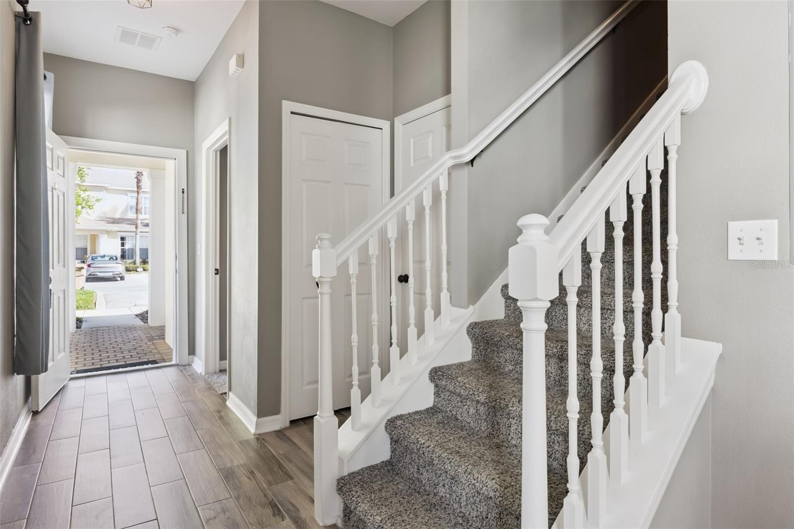 Image 5 of 35 For 17516 Blessing Drive