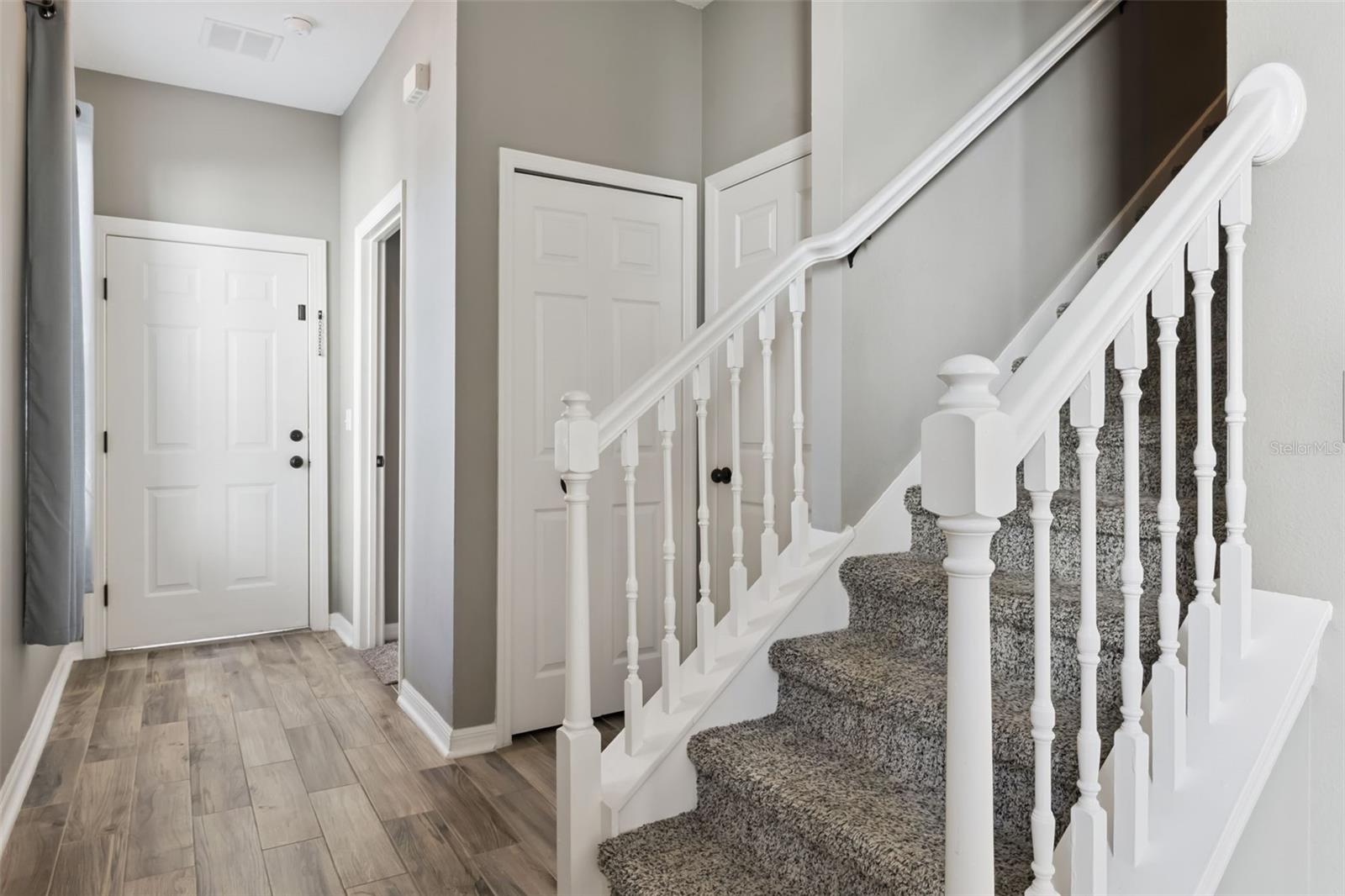 Image 6 of 35 For 17516 Blessing Drive