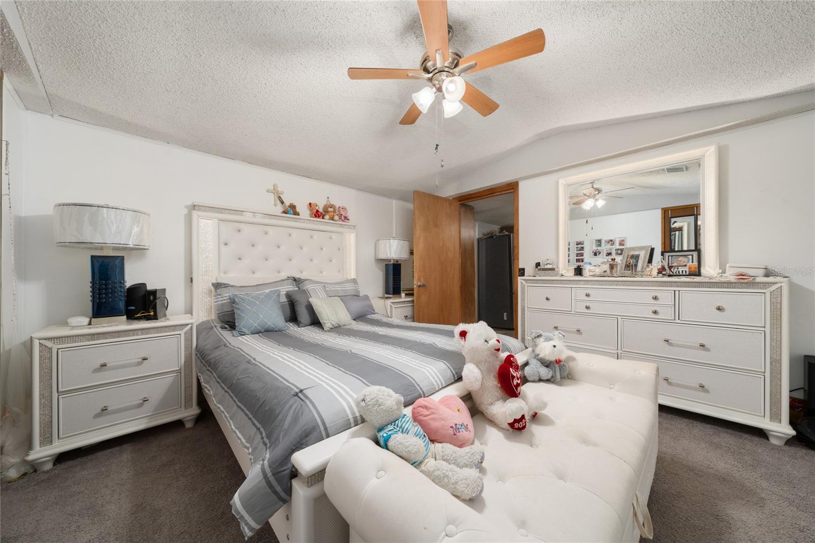 Image 16 of 38 For 2605 Island Oaks E