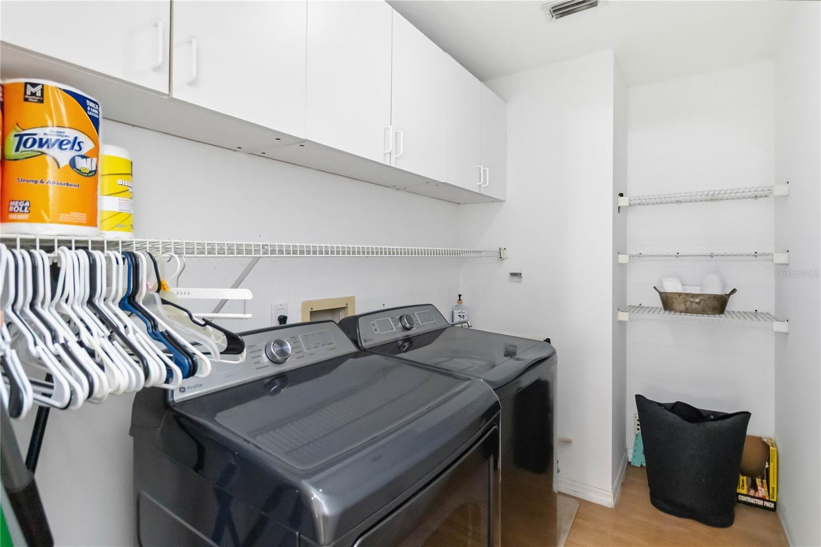 Image 32 of 62 For 1785 Sundance Drive