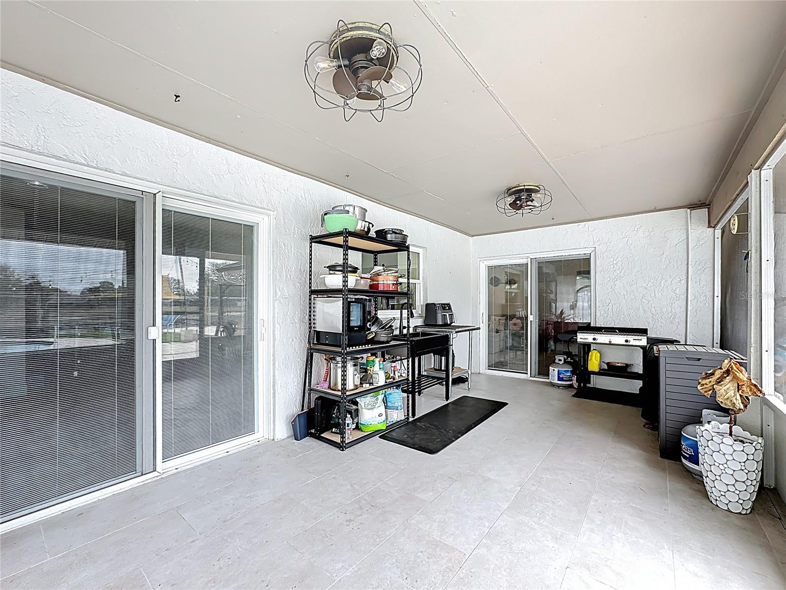 Image 17 of 41 For 1356 Via Villa Nova