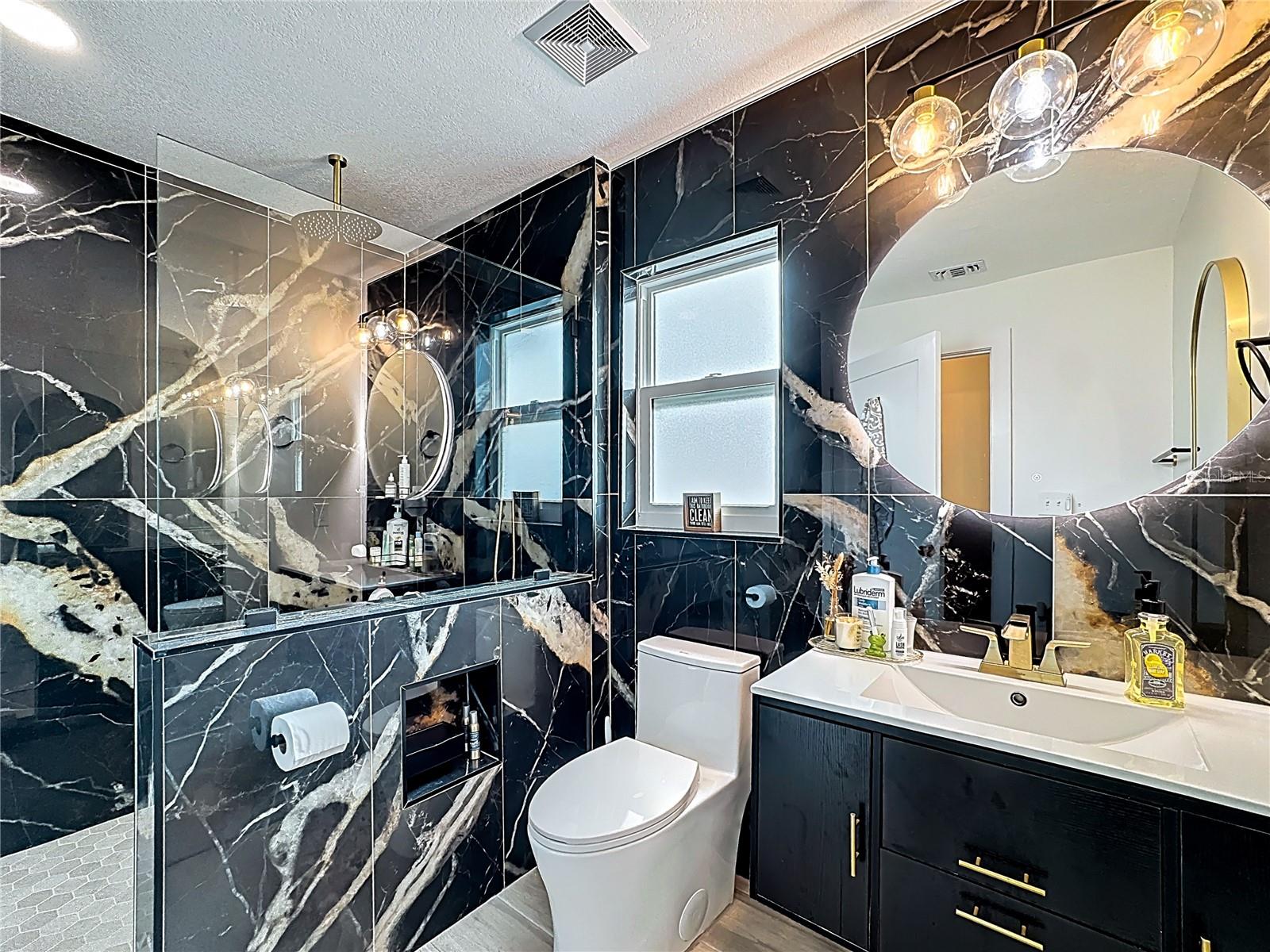 Image 22 of 41 For 1356 Via Villa Nova