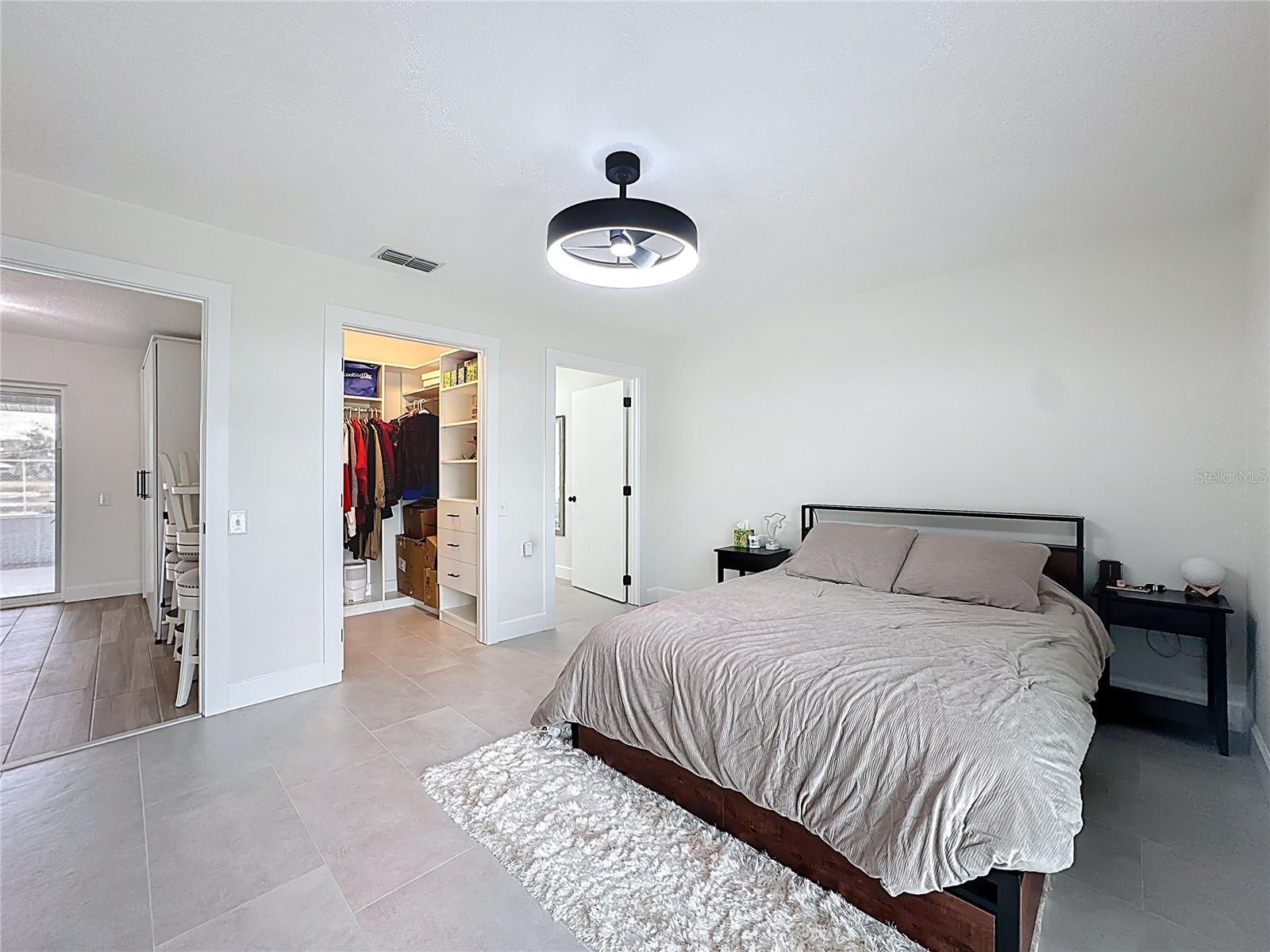 Image 26 of 41 For 1356 Via Villa Nova