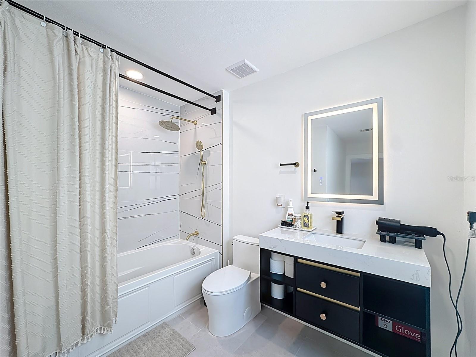 Image 27 of 41 For 1356 Via Villa Nova