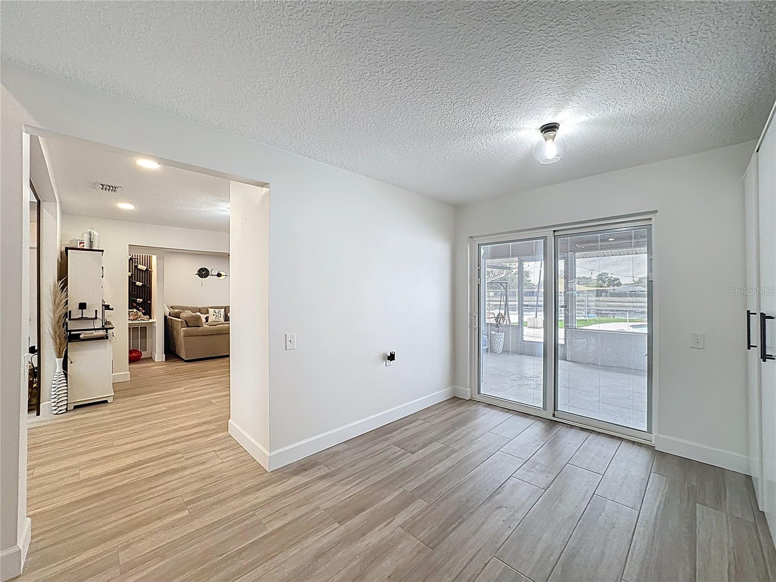 Image 29 of 41 For 1356 Via Villa Nova