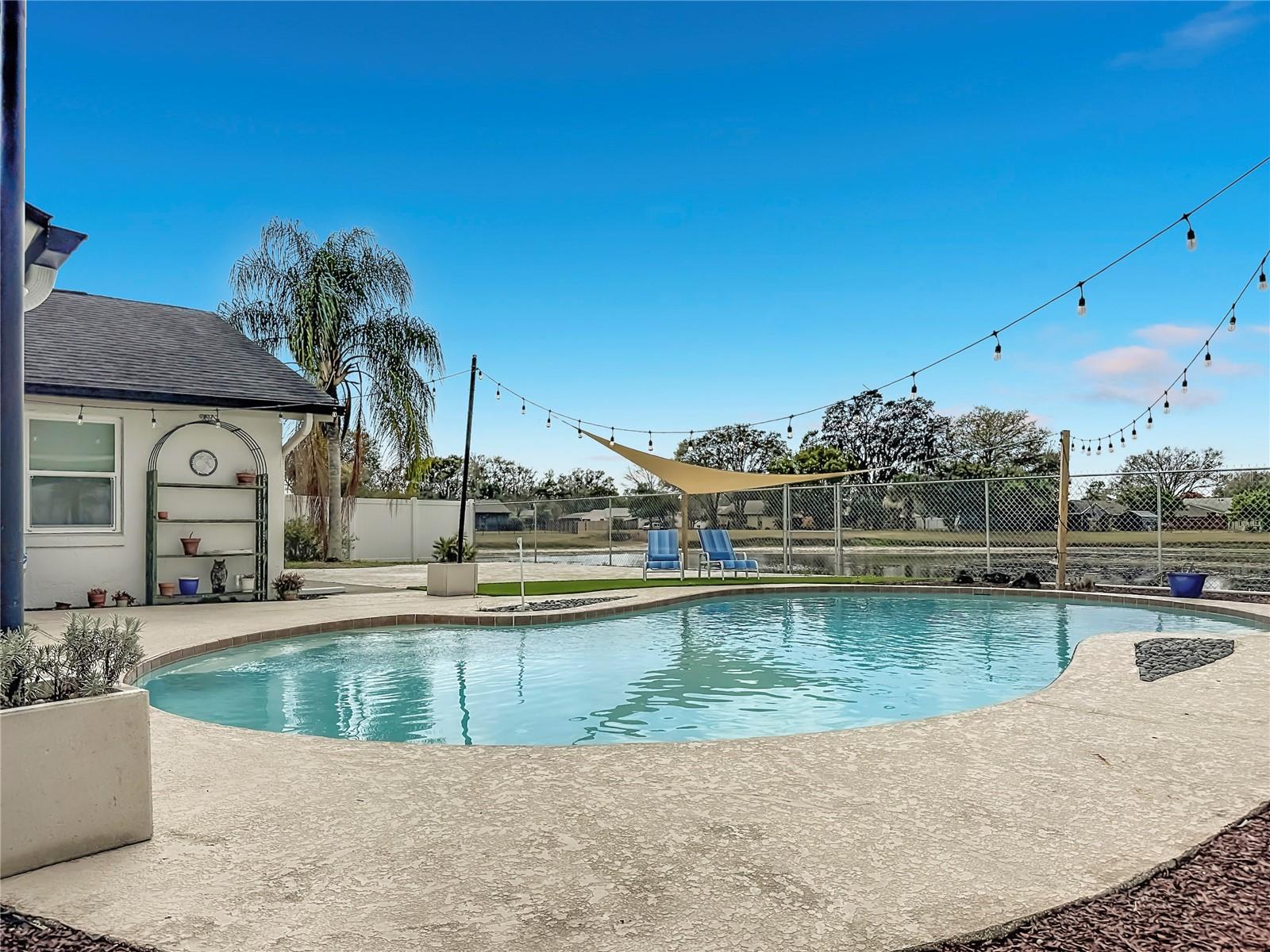 Image 4 of 41 For 1356 Via Villa Nova