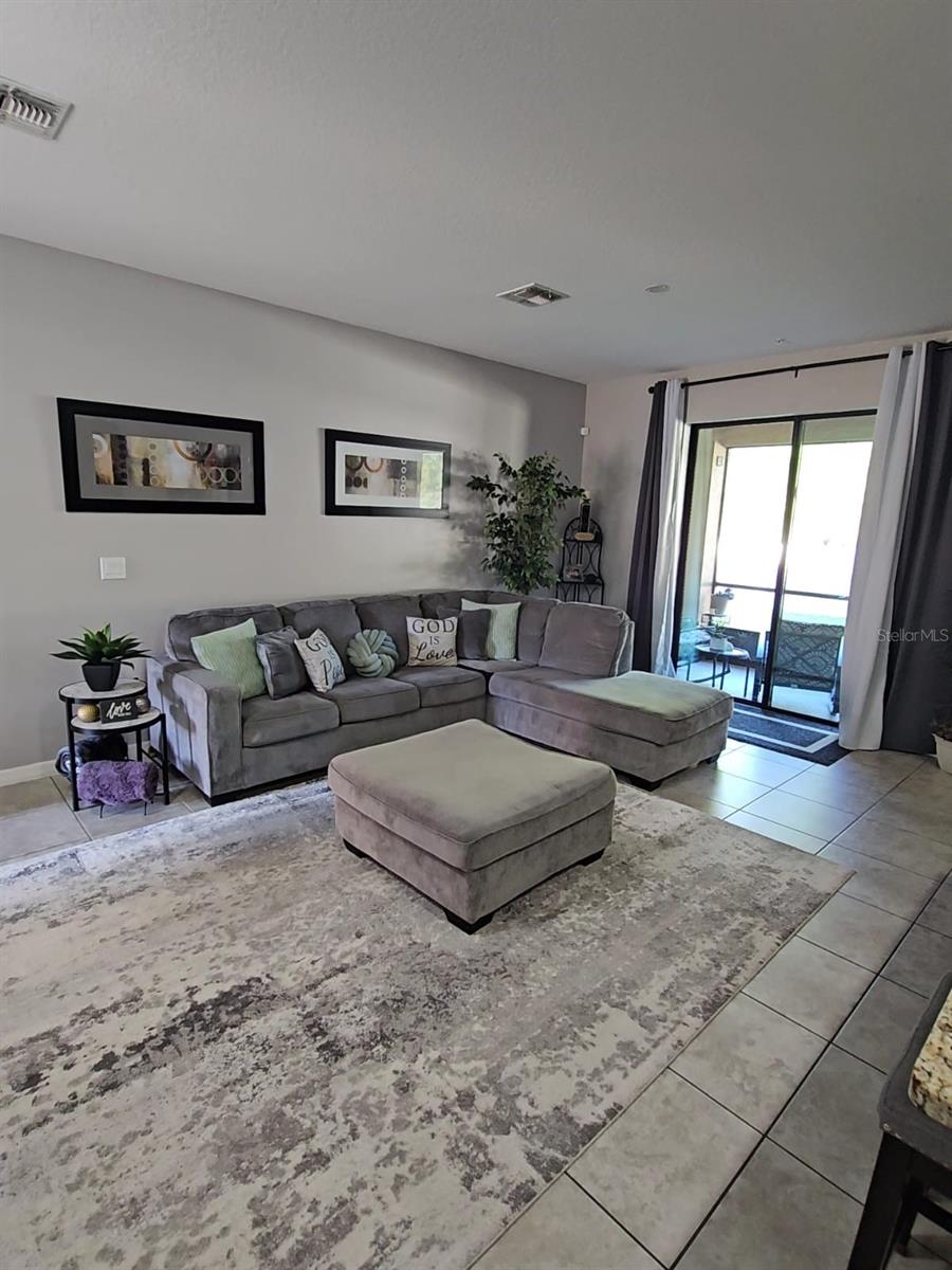 Image 12 of 26 For 2438 Seven Oaks Drive