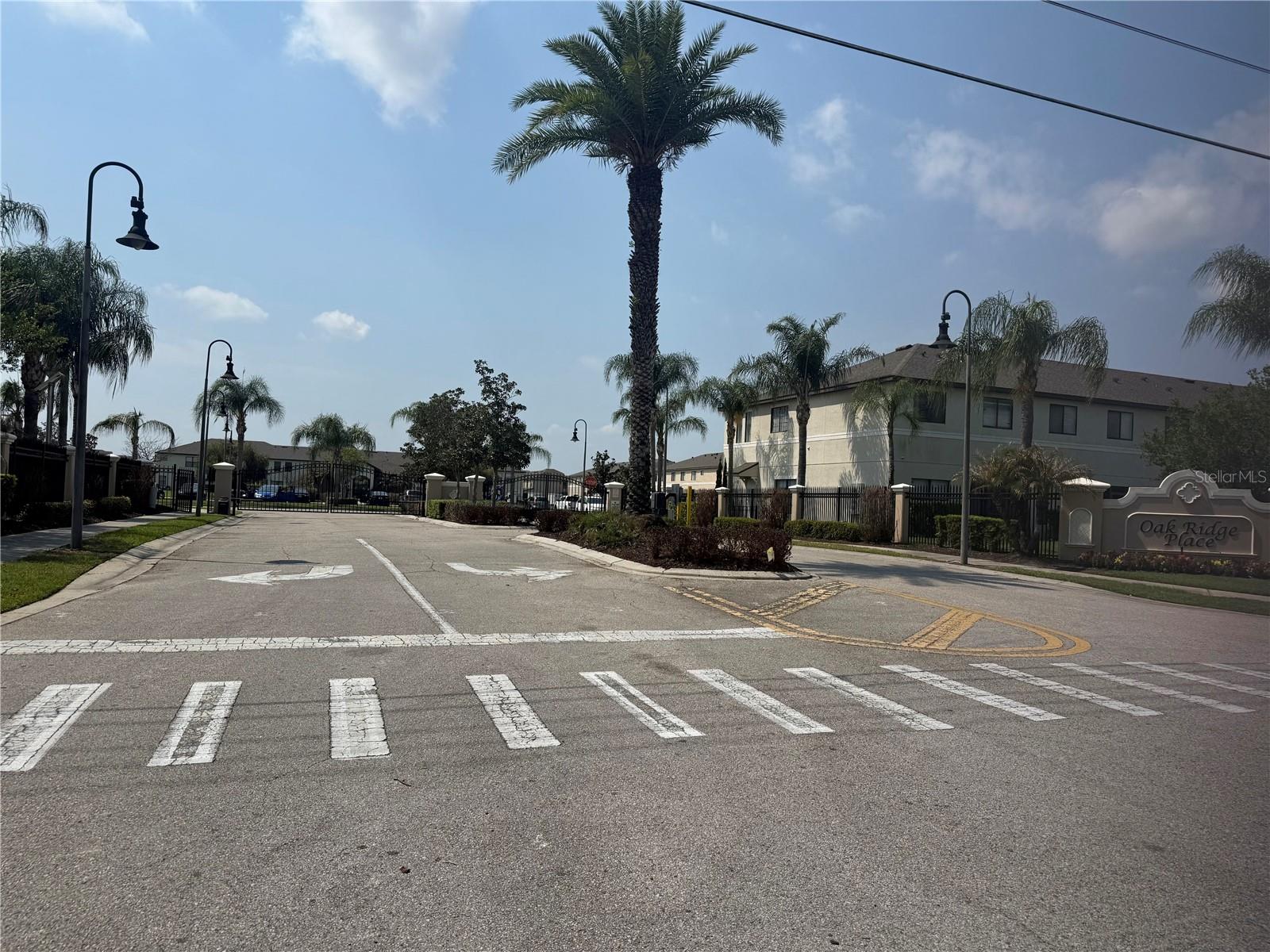 Image 4 of 26 For 2438 Seven Oaks Drive