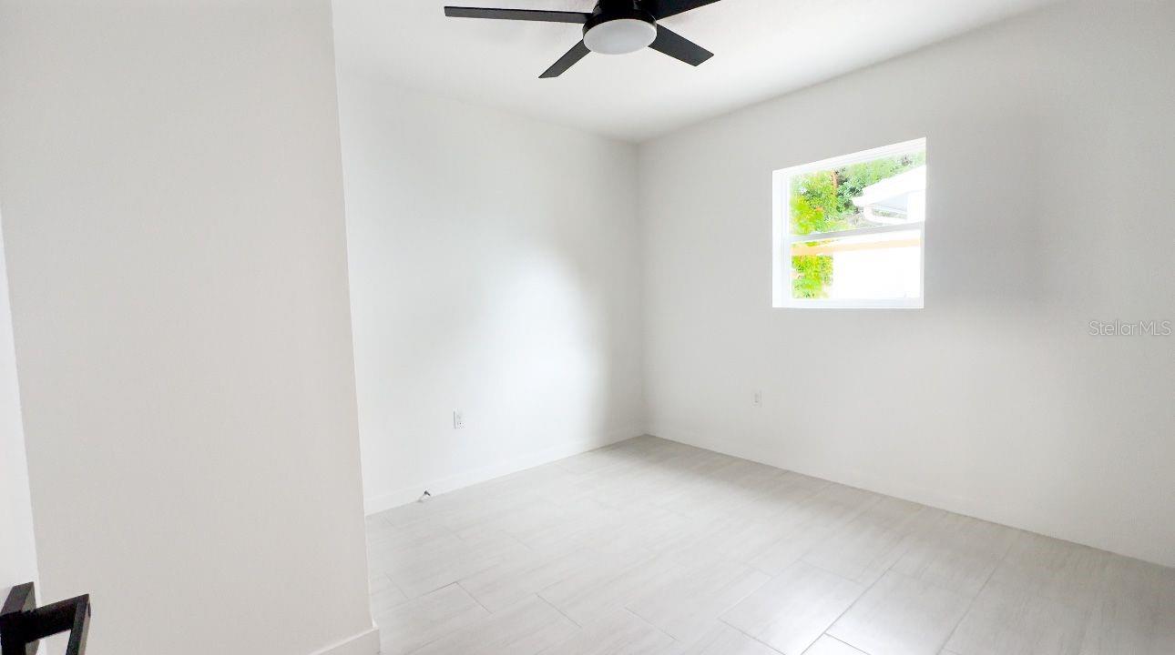 Image 15 of 19 For 1505 38th Street