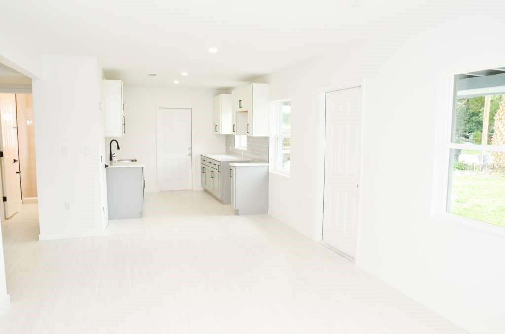 Image 7 of 19 For 1505 38th Street