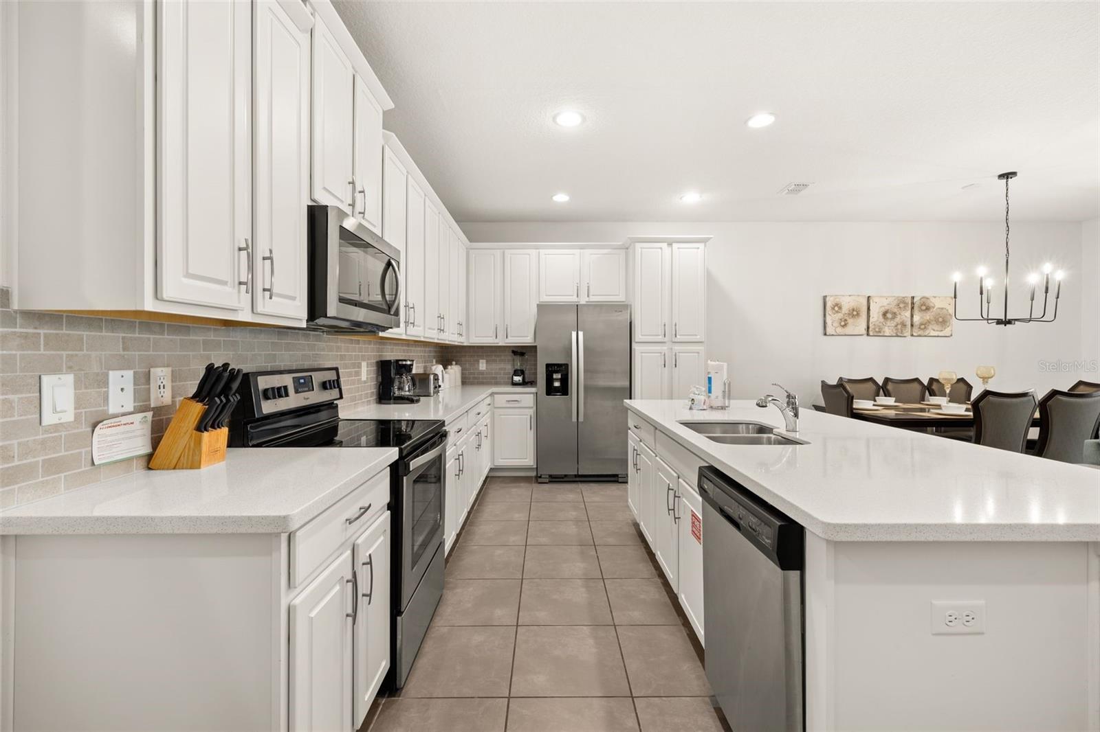 Image 6 of 36 For 1539 Carey Palm Circle