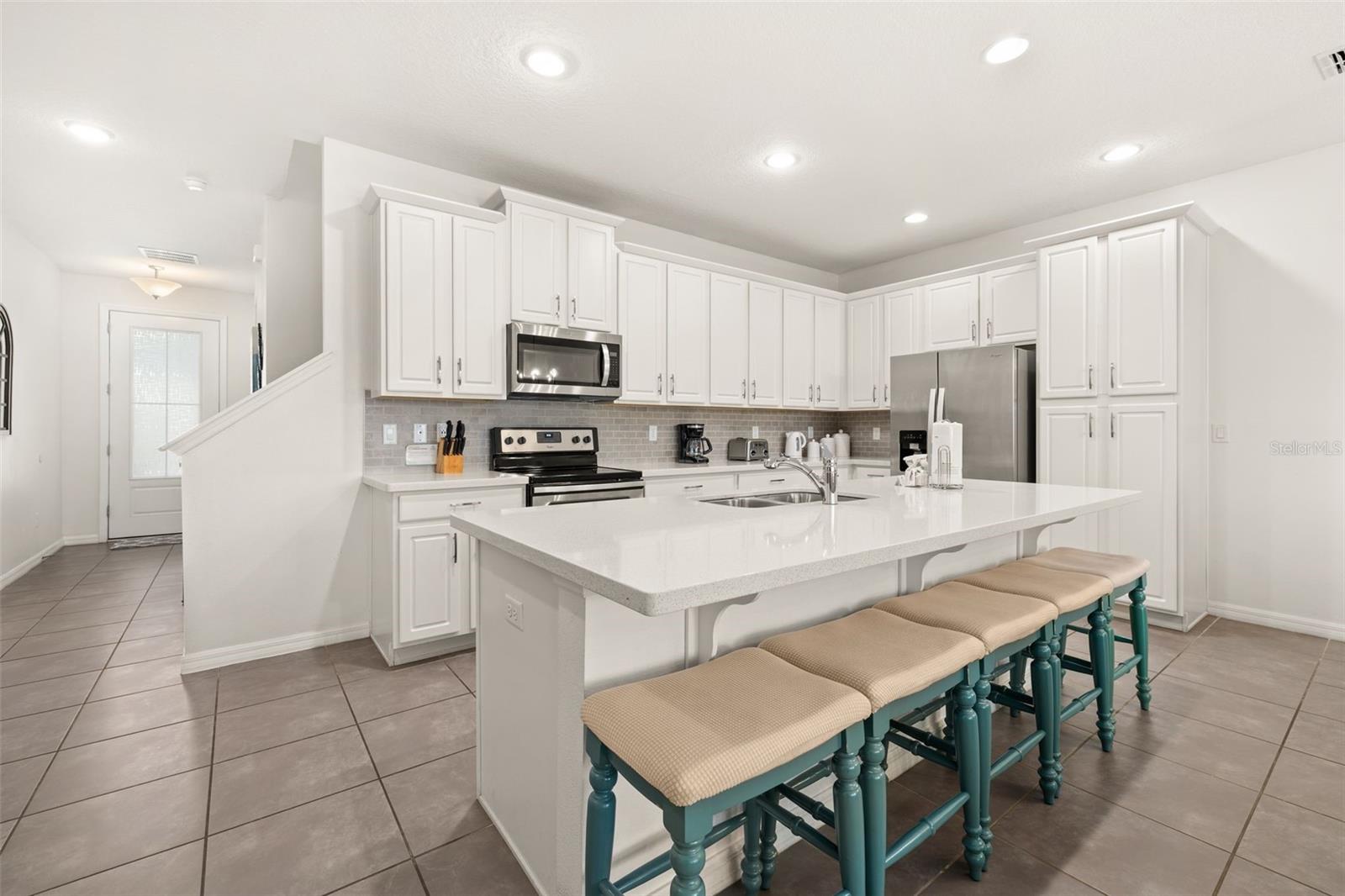 Image 7 of 36 For 1539 Carey Palm Circle