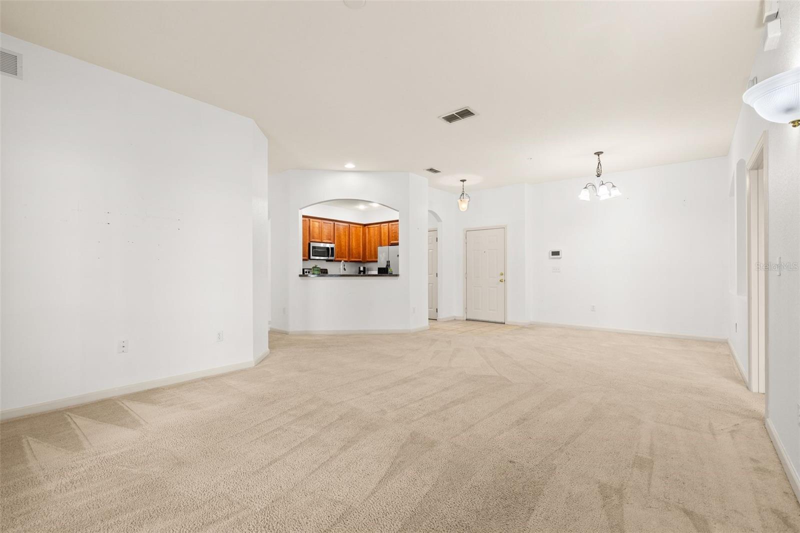 Image 9 of 37 For 3025 Greystone Loop 204