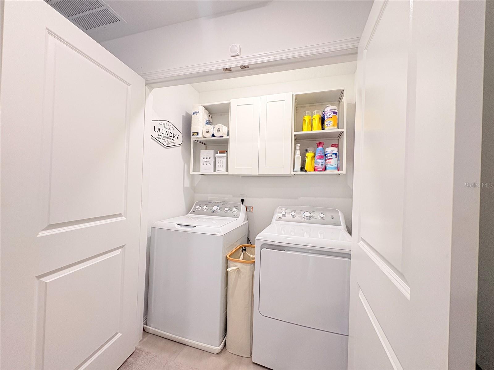 Image 23 of 39 For 5020 Revolutionary Way