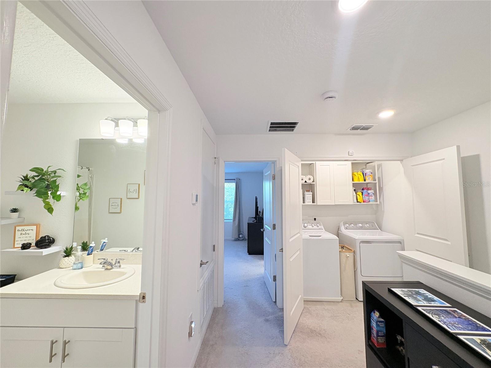 Image 36 of 39 For 5020 Revolutionary Way