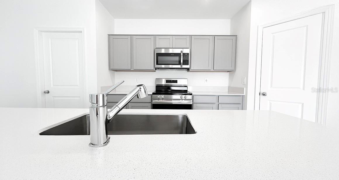 Image 8 of 30 For 1658 Teagan Lane