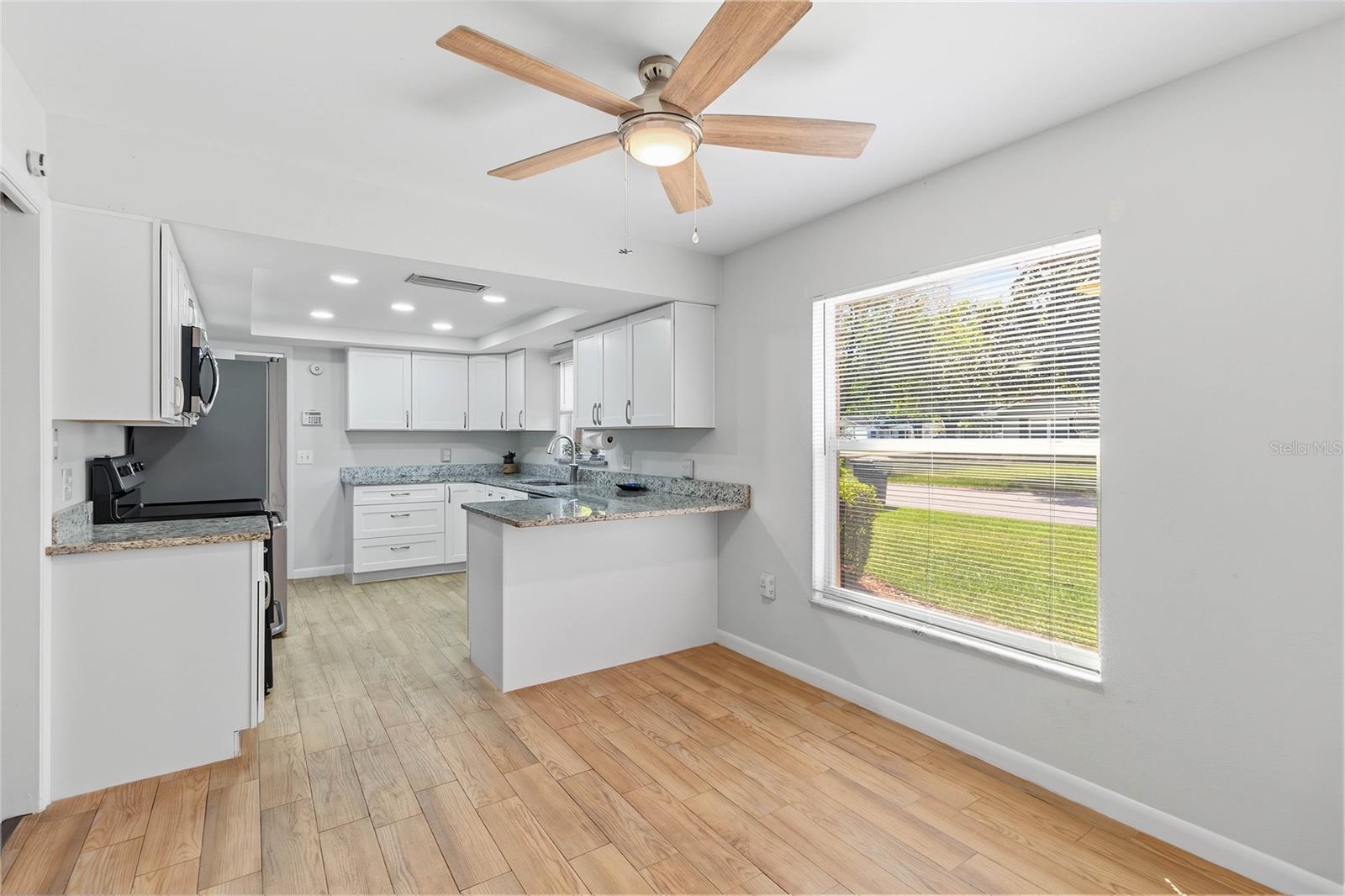 Image 10 of 53 For 222 Maryland Avenue