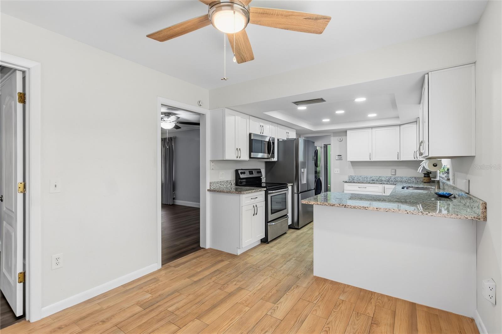 Image 12 of 53 For 222 Maryland Avenue