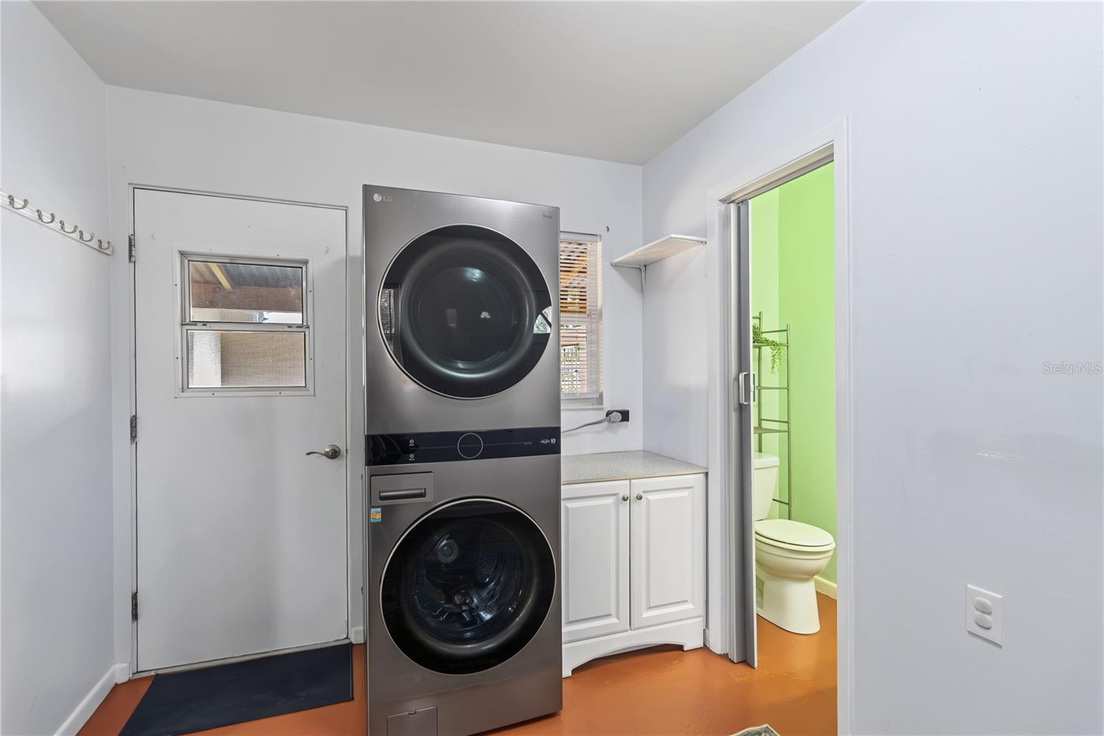 Image 16 of 53 For 222 Maryland Avenue