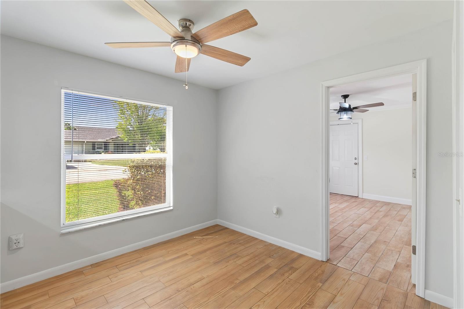 Image 19 of 53 For 222 Maryland Avenue