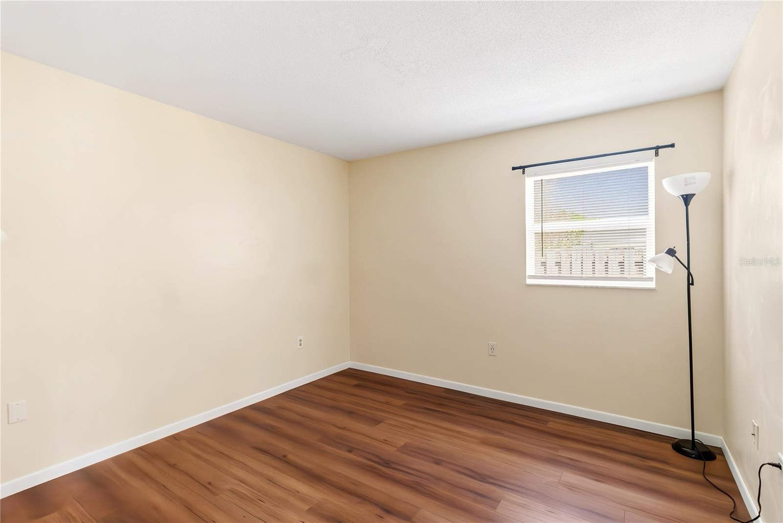 Image 30 of 53 For 222 Maryland Avenue