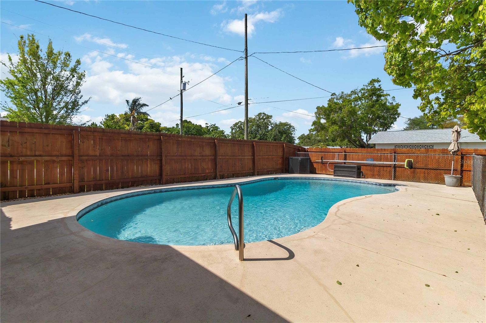 Image 46 of 53 For 222 Maryland Avenue