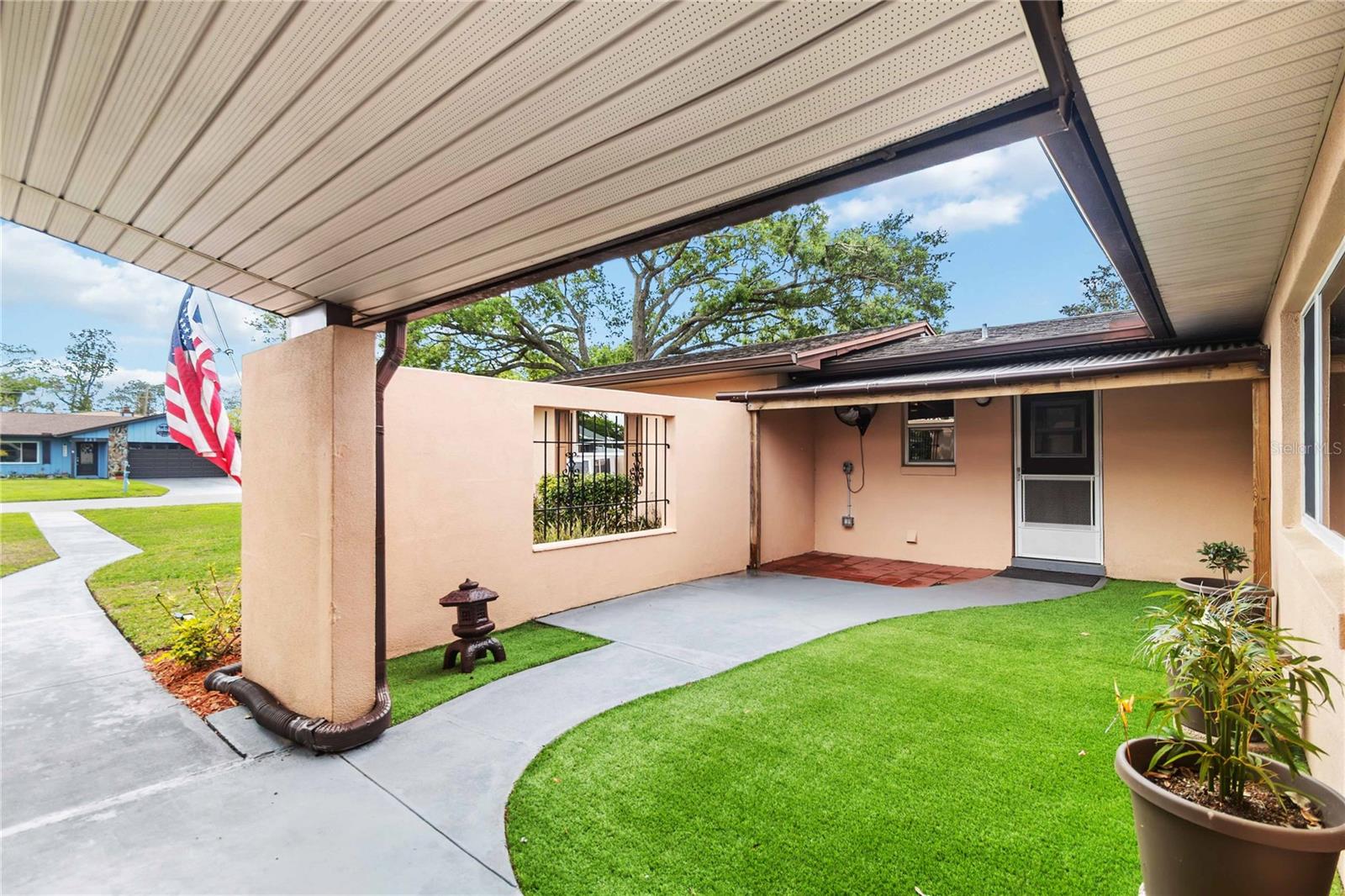 Image 5 of 53 For 222 Maryland Avenue