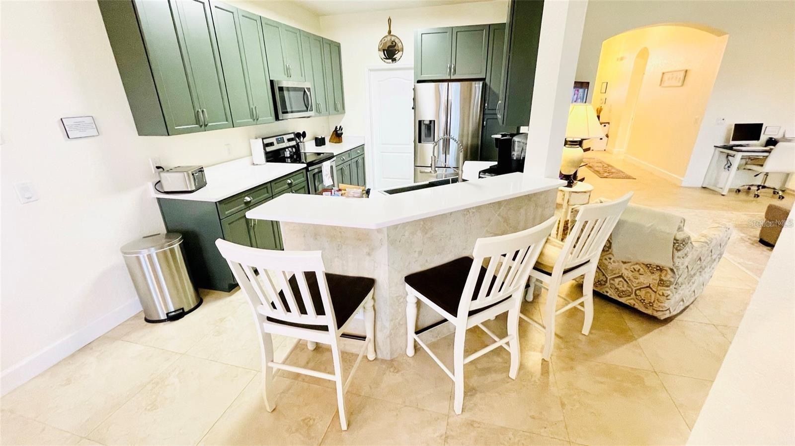 Image 3 of 34 For 522 Birkdale Street