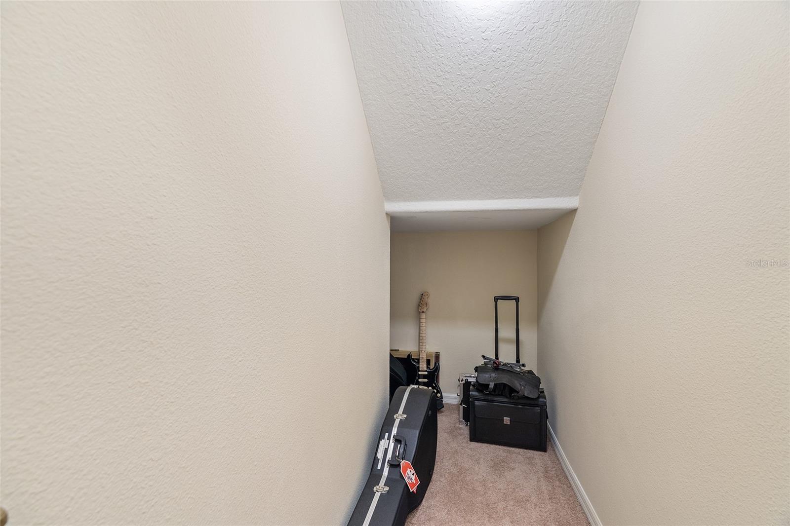 Image 11 of 77 For 3446 Schoolhouse Rd