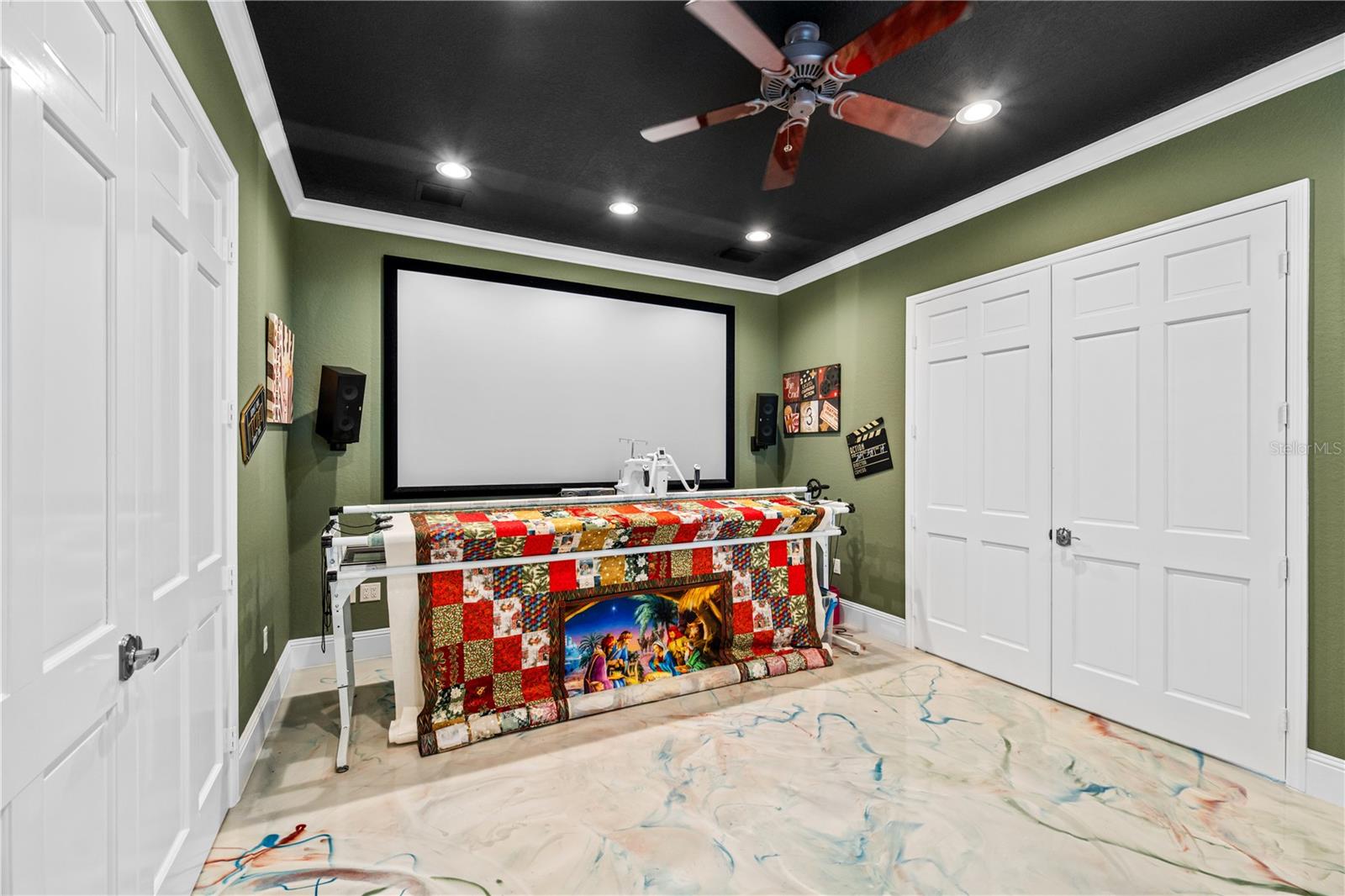 Image 26 of 80 For 6900 Ranchero Court