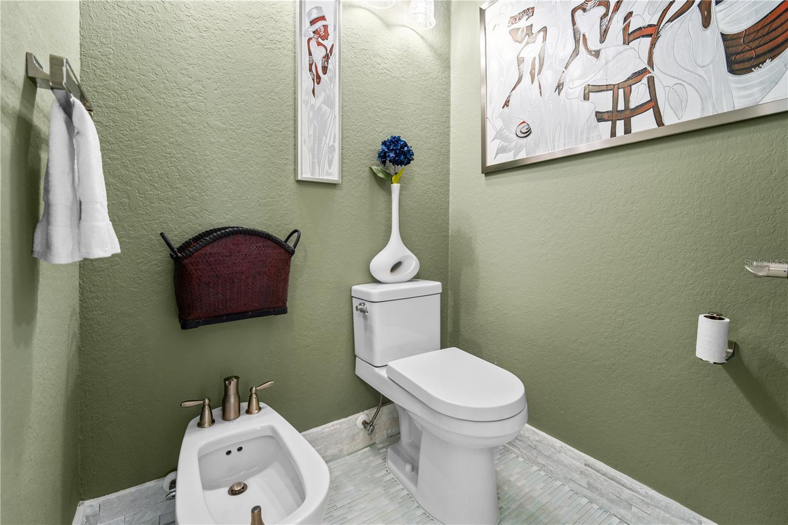 Image 31 of 80 For 6900 Ranchero Court